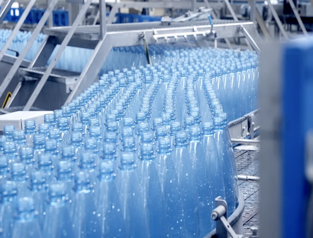 AQUA RÖMER QUELLE Flaschenreinigung im Werk